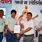 75 लाख रुपये की सीएसआर निधि से निर्मित राजकीय प्राथमिक विद्यालय दुर्गापुर नंबर-2 के नवनिर्मित भवन का जिलाधिकारी ने किया लोकार्पण।