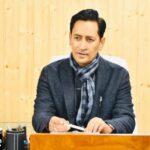 कुमाऊँ आयुक्त दीपक रावत ने स्ट्रीट लाइटों की वार्डवार जांच के दिए निर्देश